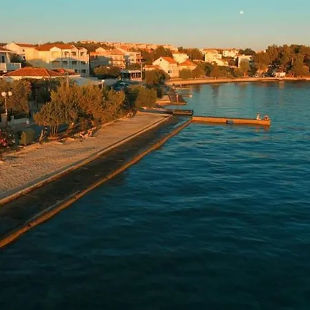 Apartment Peaceful 30 Meters From Sea Zadar